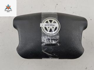 подушка безопасности водителя Volkswagen Golf 4 поколение 2001, 2.0 л., бензин, МКПП, синий, универсал, 3B0880201AS