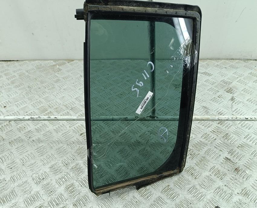 форточка задняя левая Mazda 5 2006, 2.0 л., дизель, МКПП, серый, минивэн