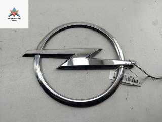 эмблема Opel Zafira 2 поколение (B) [рестайлинг] 2009, 2.2 л., бензин, АКПП, белый, минивэн, 24548