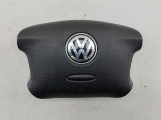 подушка безопасности водителя Volkswagen Passat B5+ (GP) 2001, 1.8 л., бензин, АКПП, серый, седан, 3B0880201AS