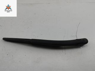 Щеткодержатель (поводок стеклоочистителя) задний Ford Fiesta 6 поколение 2009, 1.3 л., бензин, МКПП, красный, хетчбэк 3 дв.