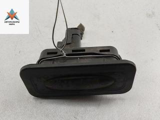 кнопка открытия багажника Renault Megane 2 поколение 2005, 1.6 л., бензин, МКПП, серый, универсал, 8200076256