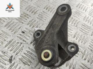 кронштейн КПП Ford Focus 1 поколение 2000, 1.6 л., i, бензин, МКПП, синий, универсал, 98AB6P093CF