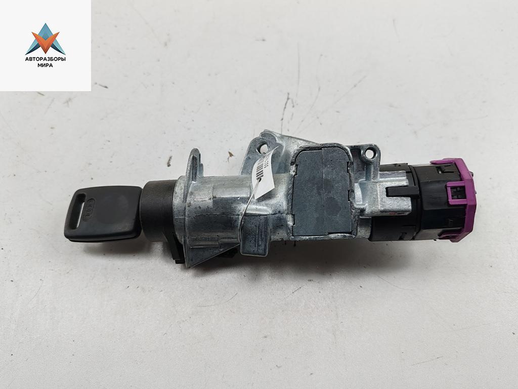 замок зажигания Audi A4 B5 1997, 1.6 л., бензин, МКПП, серый, седан, 4D0905851E - фото №1