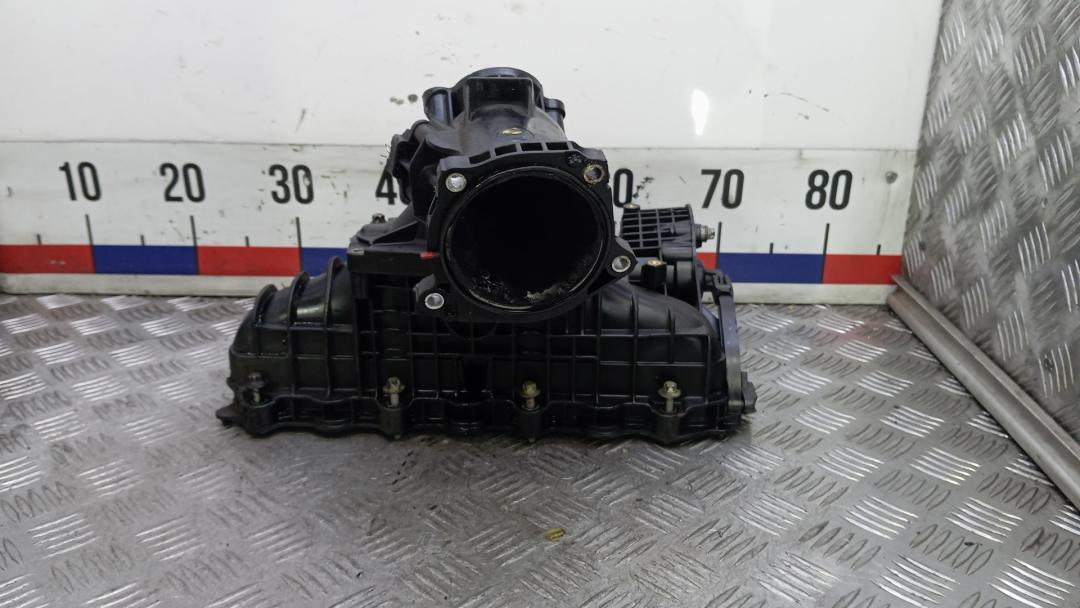 коллектор впускной Infiniti Q50 1 поколение 2016, 2.2 л., дизель, МКПП, седан - фото №1