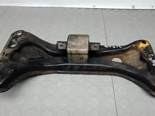 подушка крепления КПП Infiniti Q50 1 поколение 2016, 2.2 л., дизель, МКПП, седан