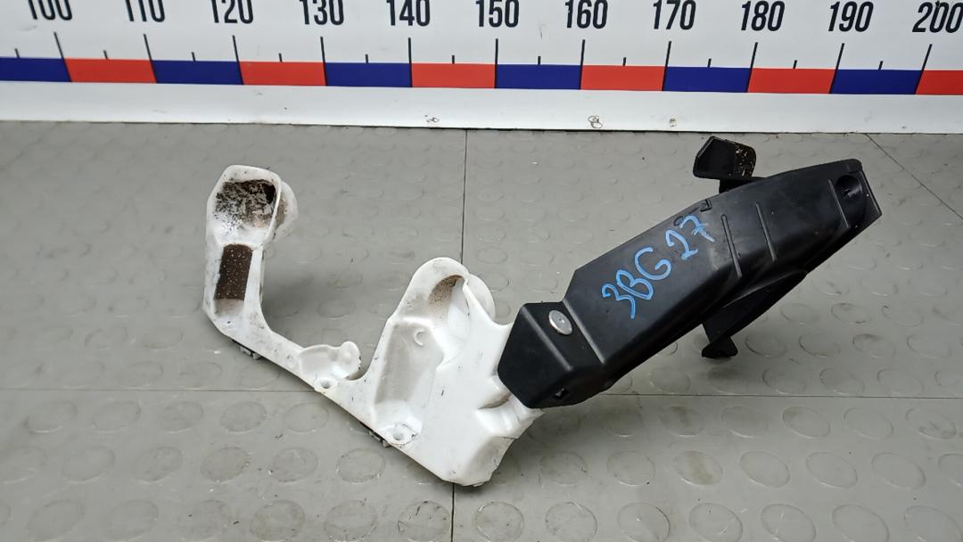 Крепление бампера заднего Renault Megane 4 поколение 2016, 1.5 л., дизель, МКПП, хетчбэк 5 дв., 852248678R - фото №1