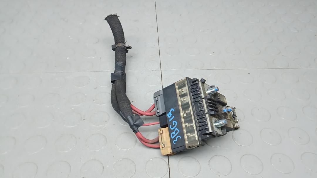 клемма аккумулятора плюс Renault Kadjar 1 поколение 2015, 1.5 л., дизель, МКПП, внедорожник 5 дв., G1271493 - фото №1