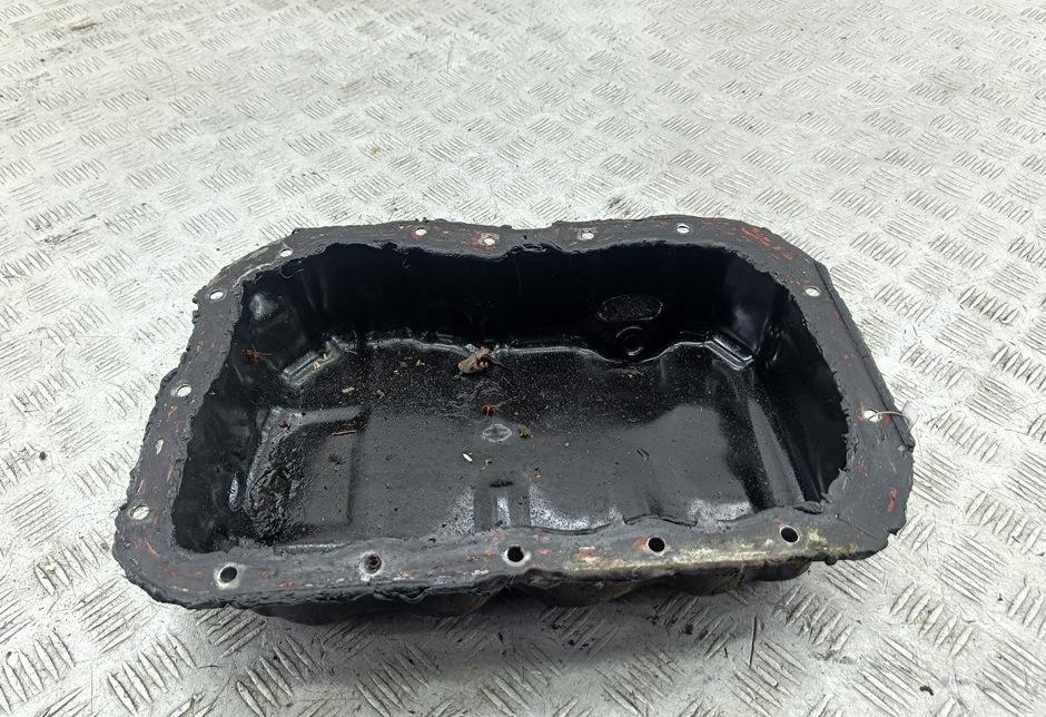 масляный поддон Mazda 5 2006, 2.0 л., дизель, МКПП, серый, минивэн