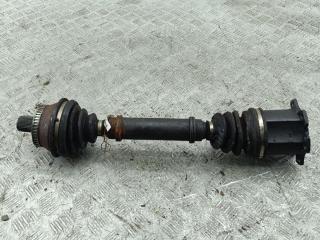 полуось передняя правая (приводной вал, ШРУС) Audi A4 B6 2003, 2.4 л., бензин, АКПП, серый, универсал