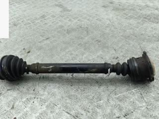 полуось передняя правая (приводной вал, ШРУС) Audi A6 4B/C5 1999, 2.8 л., бензин, МКПП, белый, универсал, 4B0407272C