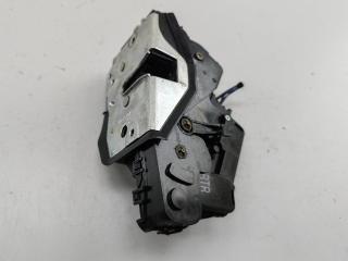 замок двери передней правой BMW 3 серия E46 1999, 2.0 л., дизель, МКПП, зелёный, универсал, 8206408