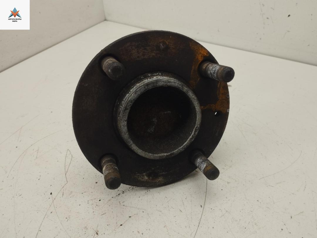 ступица задняя правая Mitsubishi Colt 6 поколение (Z20/Z30) 2005, 1.3 л., бензин, МКПП, синий, хетчбэк 5 дв. - фото №1