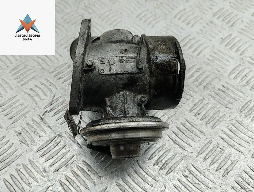 клапан EGR Mercedes-Benz M-Class ML W163 2003, 2.7 л., дизель, МКПП, чёрный, внедорожник 5 дв., 6110900754 - фото №1