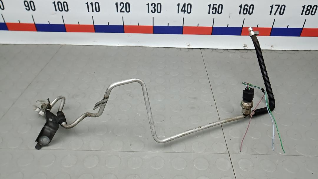 трубка кондиционера Renault Kadjar 1 поколение 2015, 1.5 л., дизель, МКПП, внедорожник 5 дв. - фото №1