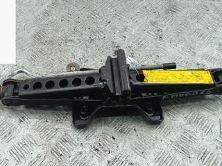 домкрат Ford Mondeo 3 поколение [рестайлинг] 2004, 1.8 л., бензин, МКПП, синий, хетчбэк 5 дв., 1S7A17080AD