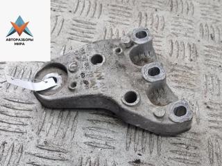 кронштейн КПП Skoda Fabia 1 поколение (6Y) 2003, 1.4 л., бензин, МКПП, синий, хетчбэк 5 дв., 6Q0199185N