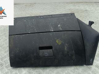 бардачок Volkswagen Golf 4 поколение 2000, 1.4 л., бензин, МКПП, серый, универсал