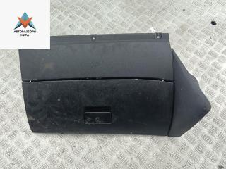 бардачок Volkswagen Golf 4 поколение 2002, 1.4 л., бензин, МКПП, чёрный, хетчбэк 5 дв.