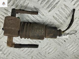 насос (моторчик) омывателя стекла Ford Galaxy 1 поколение [рестайлинг] 2004, серый, минивэн, 1J6955651