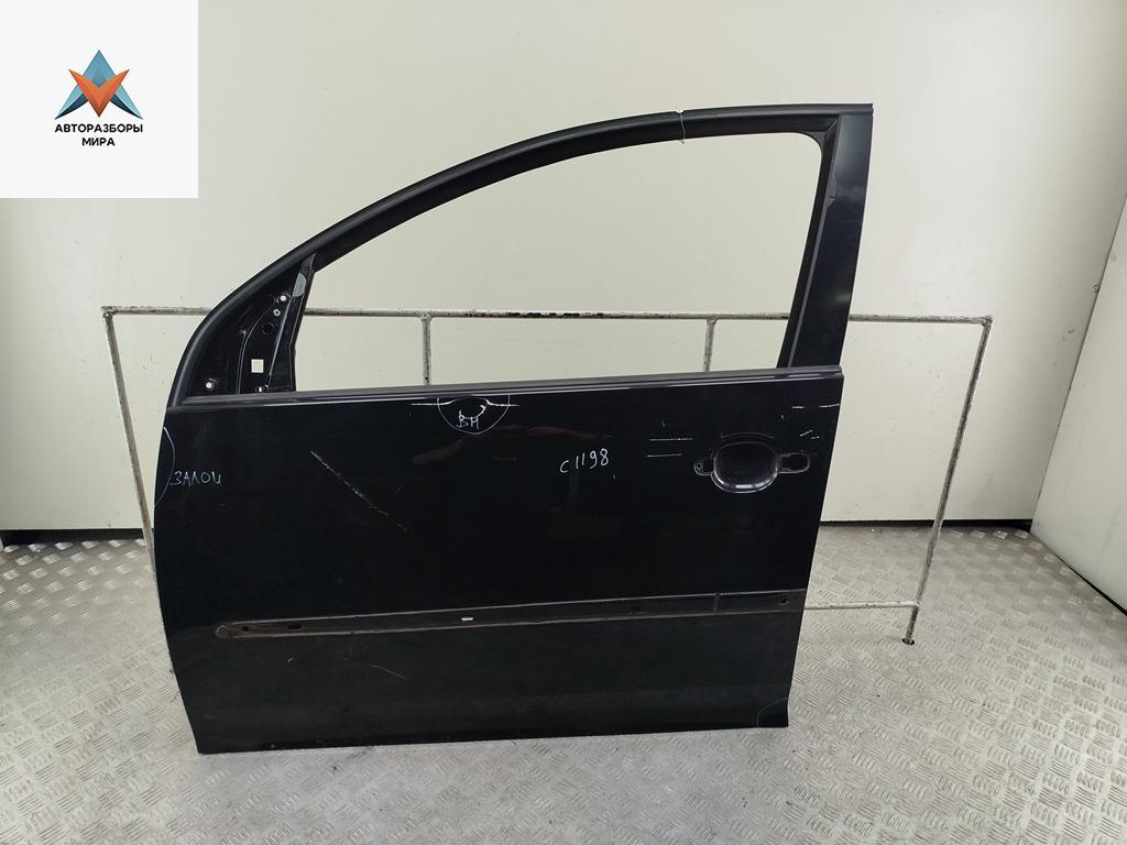 дверь сдвижная Volkswagen Golf 5 поколение 2004, чёрный, хетчбэк 5 дв. - фото №1