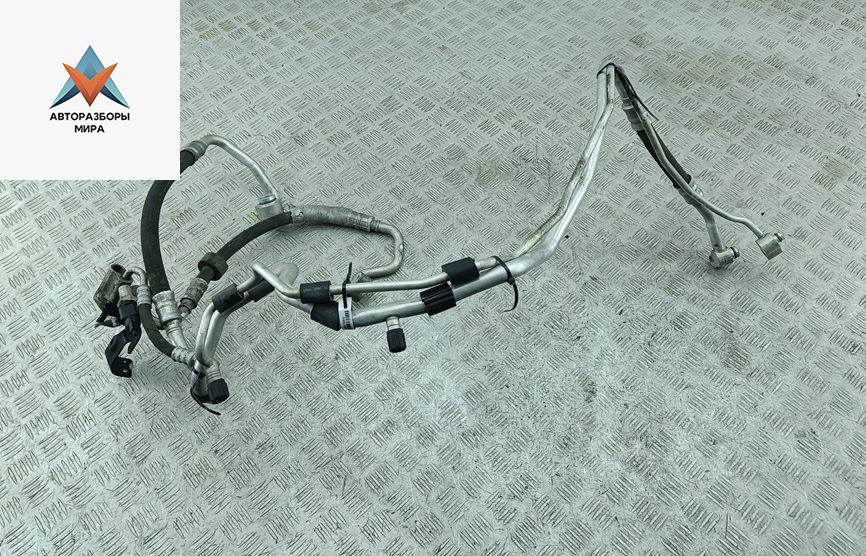 трубка кондиционера Volkswagen Golf 5 поколение 2007, 1.4 л., бензин, МКПП, зелёный, универсал - фото №1