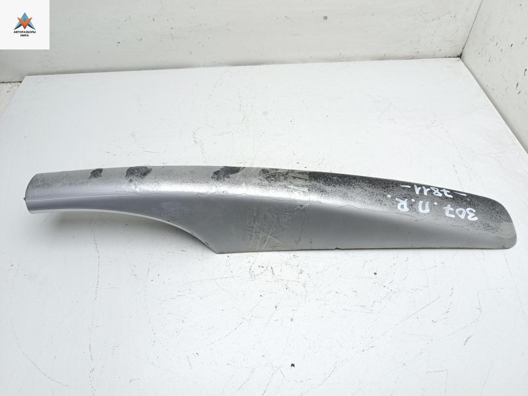 крышка (заглушка) рейлинга Peugeot 307 1 поколение 2003, 2.0 л., бензин, МКПП, зелёный, универсал, 9641411477 - фото №1