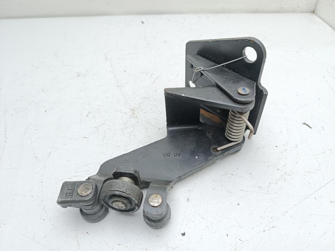 ролик двери сдвижной Peugeot 807 2005, 2.0 л., бензин, МКПП, синий, минивэн, ARD