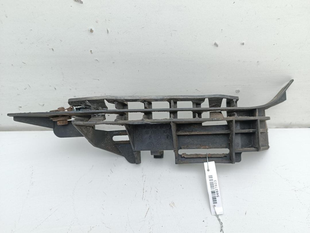 крепление ( кронштейн ) крыла Peugeot 307 2003, универсал, 9643074780