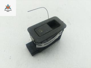 кнопка стеклоподъемника заднего левого Opel Omega B [рестайлинг] 2001, 2.6 л., бензин, МКПП, серый, универсал, 09148010