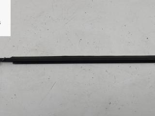 Молдинг стекла двери задней левой наружный Ford Mondeo 3 поколение 2001, 1.8 л., бензин, МКПП, синий, универсал