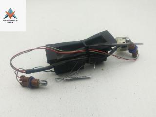 кнопка открытия багажника Opel Astra H/Family [рестайлинг] 2008, 1.6 л., бензин, МКПП, чёрный, универсал, 461088395