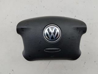 подушка безопасности водителя Volkswagen Passat B5+ (GP) 2002, 2.0 л., бензин, МКПП, серый, универсал, 3B0880201AS