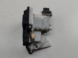 замок двери задней левой Volkswagen Golf 3 поколение 1992, 1.6 л., бензин, МКПП, красный, хетчбэк 5 дв., 1H4839015A