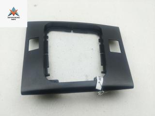 консоль салона (центральная часть) BMW 3 серия E46 [рестайлинг] 2004, 2.2 л., бензин, АКПП, серый, универсал, 8211465