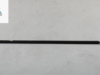 Молдинг стекла двери наружный Volkswagen Passat B5 1998, 1.8 л., бензин, МКПП, серый, седан