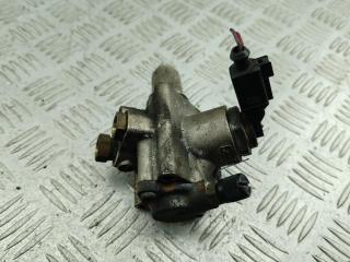 ТНВД Volkswagen Golf 5 поколение 2005, 2.0 л., бензин, МКПП, чёрный, хетчбэк 3 дв., 06F127025D