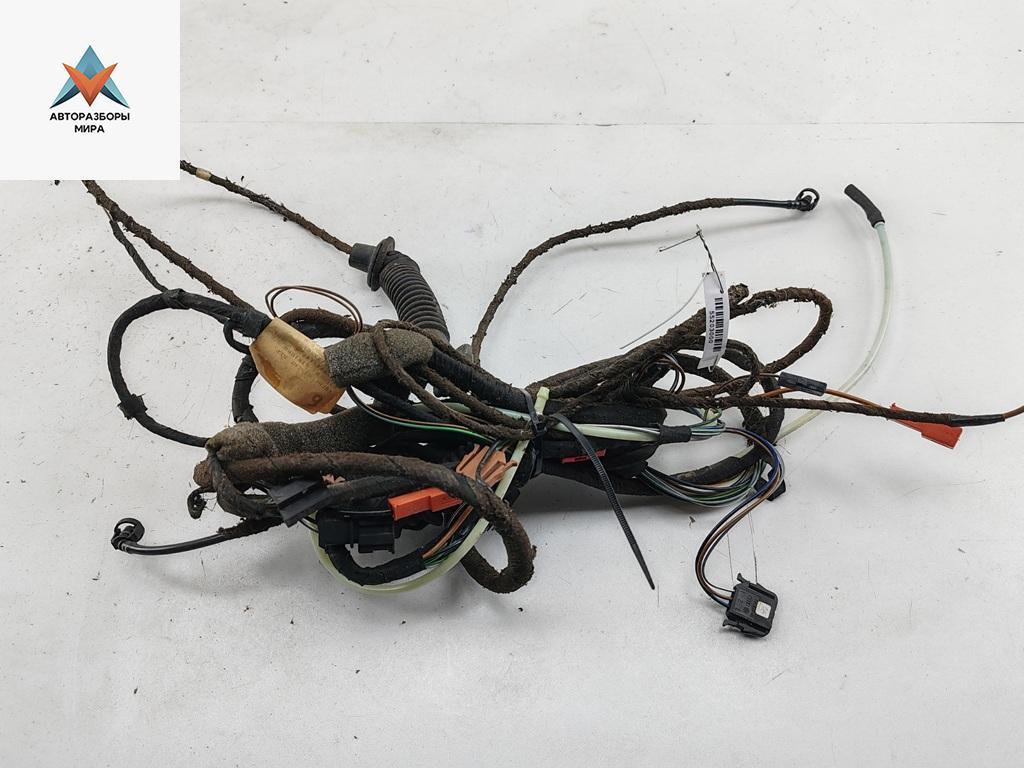 Проводка крышки багажника Volkswagen Passat B4 1994, 3A9971147B - фото №1