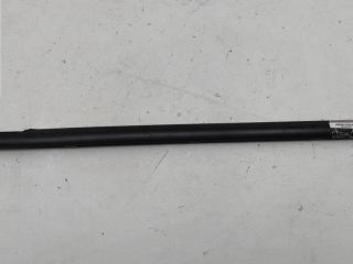 Молдинг стекла двери задней левой наружный Kia Sorento 1 поколение 2004, 2.5 л., дизель, МКПП, серый, внедорожник 5 дв.