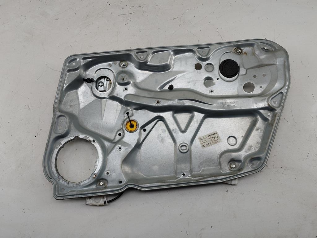 стеклоподъемник электрический передний правый Volkswagen Passat B5 1999, 1.6 л., бензин, МКПП, синий, универсал, VALEO