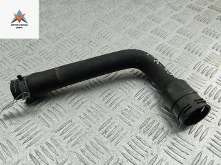 патрубок радиатора Volkswagen Passat B5 1997, 1.6 л., бензин, 8D0121101K