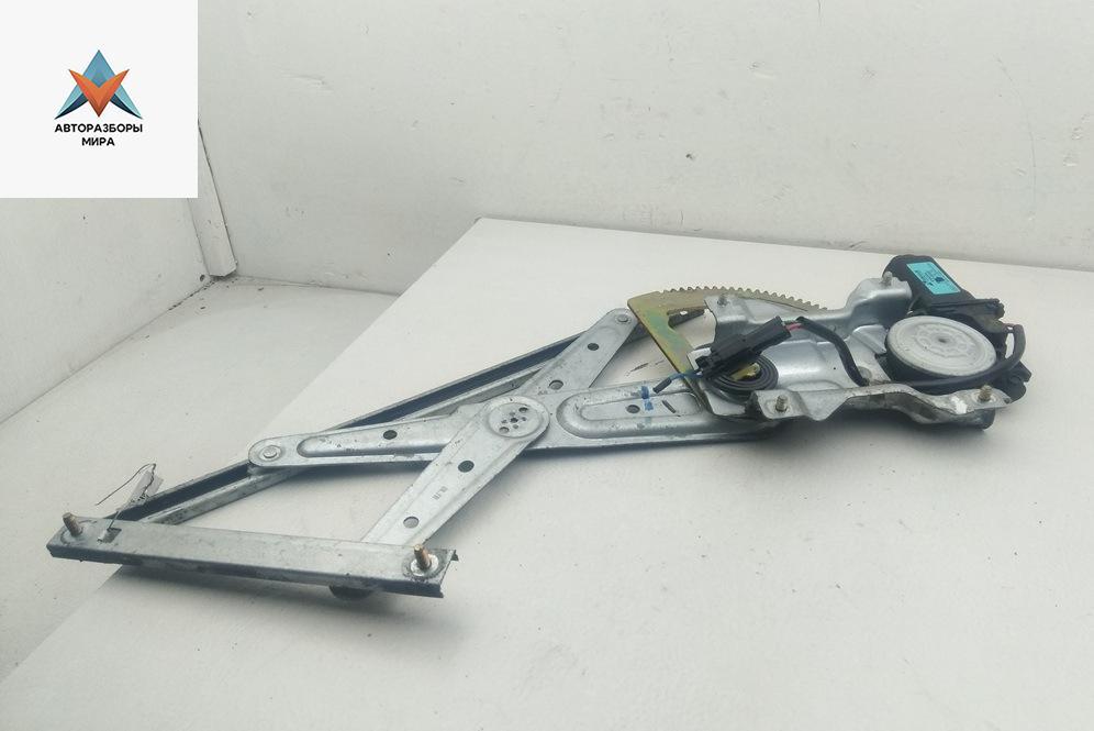 стеклоподъемник электрический задний левый Kia Sorento 1 поколение 2004, 2.5 л., дизель, МКПП, серый, внедорожник 5 дв., 83450-3E000 - фото №1