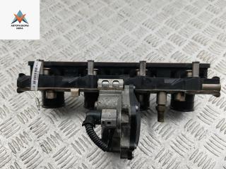 топливная рампа Volkswagen Golf 5 поколение 2005, 2.0 л., бензин, МКПП, чёрный, хетчбэк 3 дв., 06D133340