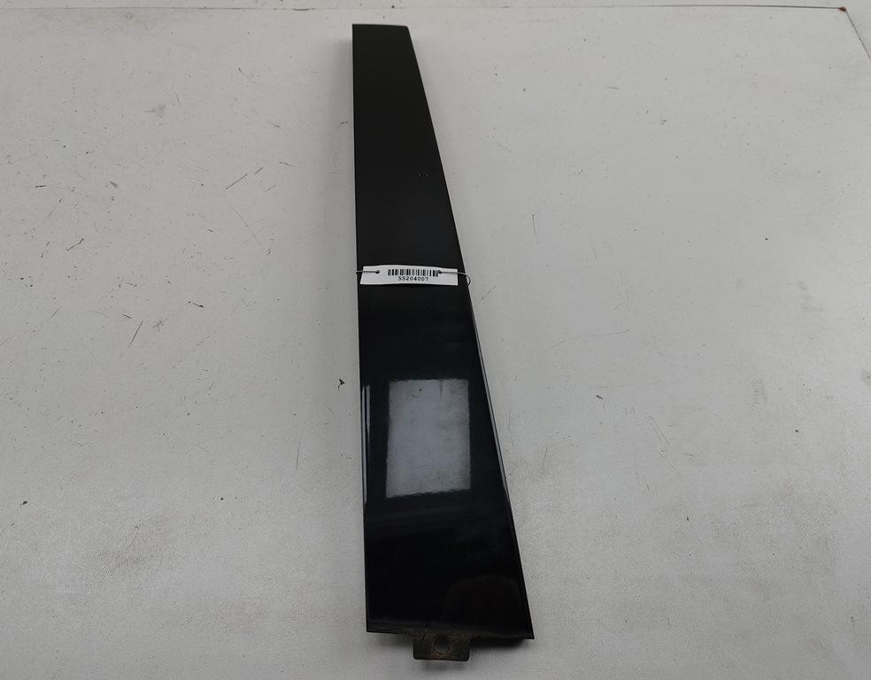 накладка двери (крышки) багажника Volkswagen Passat B5 1999, 1.6 л., бензин, МКПП, синий, универсал, 3B0839902