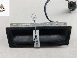 кнопка открытия багажника Volkswagen Golf 4 поколение 2000, 1.4 л., бензин, МКПП, серый, универсал, 1J0827566