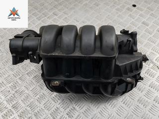 коллектор впускной Volkswagen Golf 5 поколение 2005, 2.0 л., бензин, хетчбэк 3 дв., 06F133210M