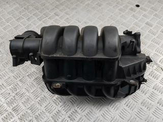 коллектор впускной Volkswagen Golf 5 поколение 2005, 2.0 л., бензин, хетчбэк 3 дв., 06F133210M