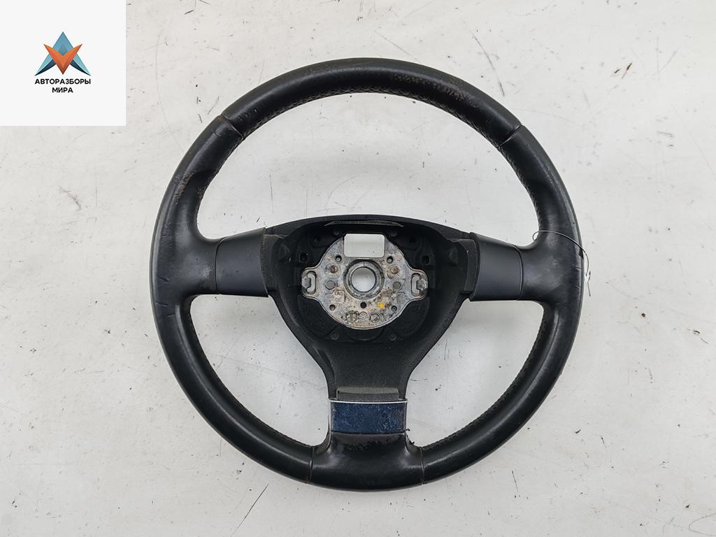 руль Volkswagen Golf 5 поколение 2007, 1.4 л., бензин, МКПП, зелёный, универсал, 1K0419091EQ - фото №1