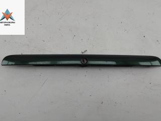 накладка подсветки номера Volkswagen Passat B5 1998, 1.8 л., бензин, МКПП, зелёный, универсал, 3B0827574A