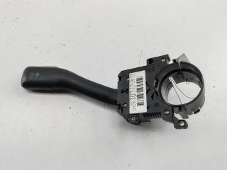 переключатель поворотов Volkswagen Passat B5+ (GP) 2001, 2.0 л., бензин, МКПП, чёрный, универсал, 8L0953513G